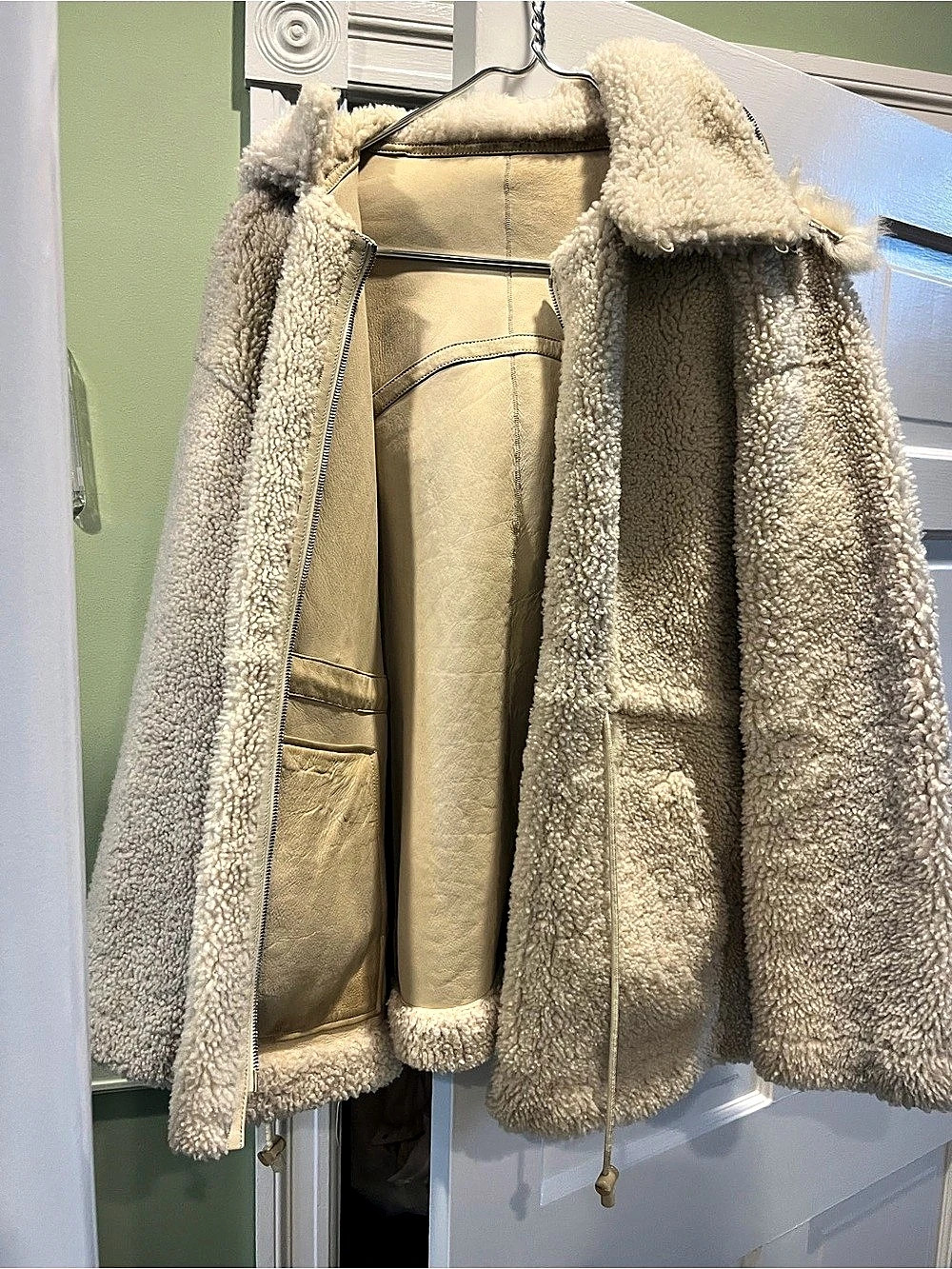 Reversible authentic Yves Salomon real shearling Teddy Jacket in Cream Size 40